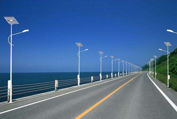 太陽能路燈