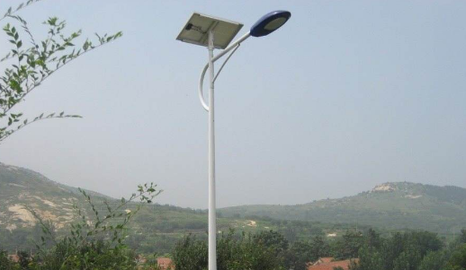 太陽能路燈