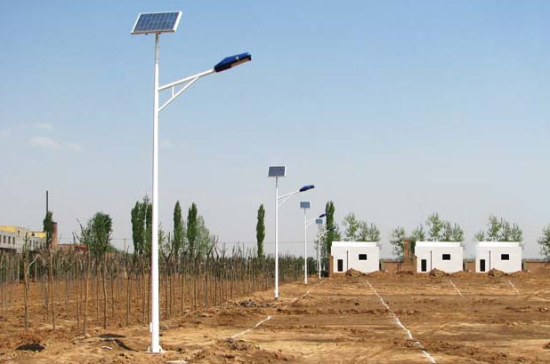 太陽能照明路燈多少錢 太陽能照明路燈多少錢