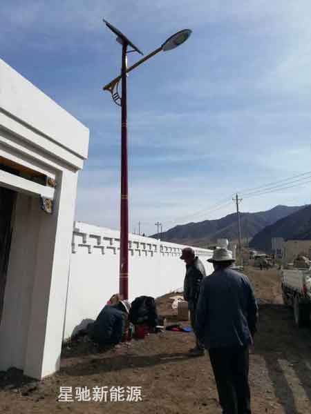 6米太陽能路燈