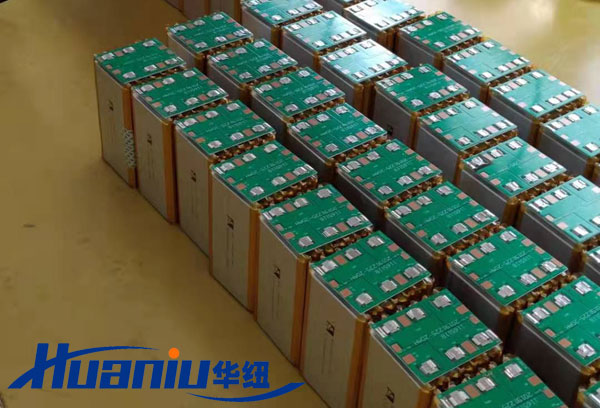 機器人鋰電池